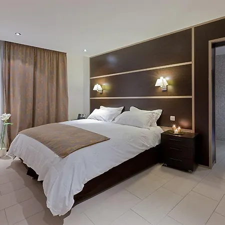 Hotel Cela - Et 4*